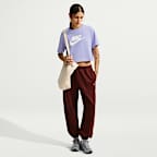 Nike Sportswear Essential Women's Cropped Logo T-Shirt