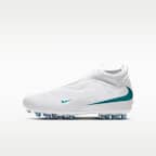Nike Jr. Phantom 6 High Academy Older Kids' Artificial-Grass Football Boots