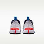 Nike Team Hustle D 11 Older Kids' Basketball Shoes