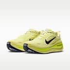 Nike Vomero Plus Straßenlaufschuh (Damen)
