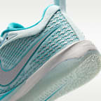 Tenis de básquetbol para niños grandes Sabrina 4 "Eyes on the Prize"