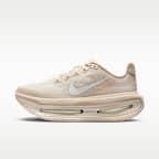 Nike Vomero Premium Straßenlaufschuh (Damen)