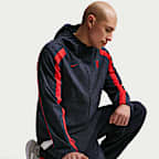 Chamarra de fútbol Nike Dri-FIT de tejido Woven para hombre USMNT Energy