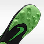 Chuteiras de futebol de cano baixo multiterreno Nike Jr. Mercurial Vapor 17 Club para criança