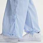 나이키 스포츠웨어 여성 하이웨이스트 패러슈트 팬츠