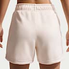 Shorts de entrenamiento de tejido Knit de poliéster de tiro medio para mujer Nike Sportswear