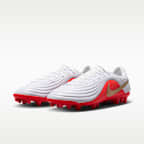 Tacos de fútbol de corte low para pasto artificial Nike Tiempo Maestro Academy