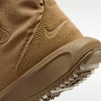 Botas tácticas Nike SFB B2