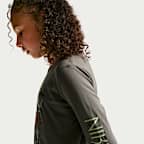 Nike Sportswear Big Kids' Long-Sleeve T-Shirt