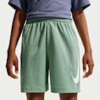 Shorts de entrenamiento con gráfico Dri-FIT para niño talla grande Nike Multi