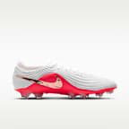 Tacos de fútbol para terreno firme de corte low Nike Tiempo Maestro Elite