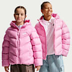 Chamarra acolchada Therma-FIT holgada para niños talla grande Nike Sportswear All Day Play