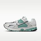 Nike Zoom Vomero 5 Women's Shoes