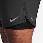 Nike Stride Shorts de correr Dri-FIT de 18 cm 2 en 1 para hombre