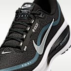 Nike Vomero 18 GORE-TEX Women's Waterproof Road Running Shoes With Reflective Design Accents