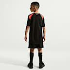 Nike Sportswear City Utility Big Kids' Short-Sleeve Top