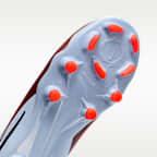 Tacos de fútbol para terrenos múltiples para niños grandes Nike Jr. Phantom 6 Low Pro