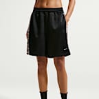 Løstsiddende Nike Sportswear Chill Lace-shorts med mellemhøj talje til kvinder