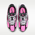 Nike V5 RNR Yansıtıcı Tasarım Vurgulu Kadın Ayakkabısı