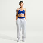 สปอร์ตบราผู้หญิงแบบปรับได้เสริมฟองน้ำ Nike Indy Light Support