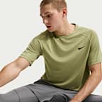 Nike Flex Men's Dri-FIT Short-Sleeve Training Top