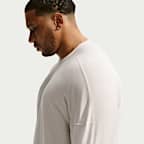 Nike 24.7 ImpossiblySoft Light Men's Dri-FIT Long-Sleeve Top