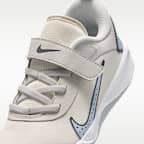 Nike Omni Multi-Court Little Kids' Shoes