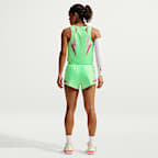 Damskie spodenki do biegania ze średnim stanem i wszytą bielizną 8 cm Dri-FIT ADV Nike AeroSwift