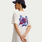Nike Sportswear Classic Women's Oversized T-Shirt