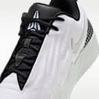 Twelve Time EP Men's Basketball Shoes
