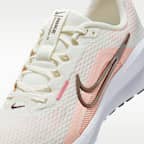Tenis de correr en pavimento para mujer Nike Downshifter 13