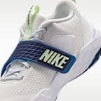 Nike Team Hustle D 12 Older Kids' Basketball Shoes