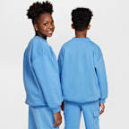 Nike Sportswear Club Fleece Older Kids' Oversized Sweatshirt