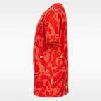 Nike Sportswear Older Kids' T-Shirt