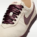 Nike Astrograbber Leather SE Women's Shoes