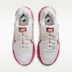 Tenis con detalles reflejantes para mujer Nike Zoom Vomero 5