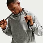 Sudadera con gorro sin cierre de alto rendimiento Dri-FIT con protección contra los rayos UV para hombre Nike Primary NanoKnit