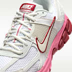 Tenis con detalles reflejantes para mujer Nike Zoom Vomero 5