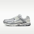 Nike Zoom Vomero 5 Men's Shoes