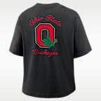 Playera universitaria Nike para mujer Ohio State Legacy Pocket Boxy
