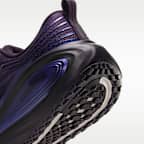 Nike Vomero Plus 男款路跑鞋