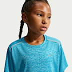Nike Miler Older Kids' Dri-FIT Short-Sleeve Top