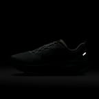 Tenis de correr en pavimento para hombre Nike Vomero 18