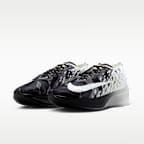Nike Vaporfly 4 SE Straßenlaufschuh für Wettkämpfe (Herren)