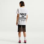 Nike Sportswear Classic Women's Oversized T-Shirt
