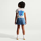 Nike Sportswear aansluitend cropped T-shirt voor meisjes
