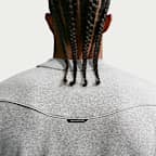 Nike Standard Issue Therma-FIT-Basketball-Oberteil mit Rundhalsausschnitt (Herren)