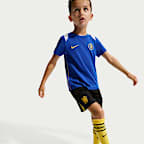 Chelsea F.C. Academy Pro Younger Kids' Nike Dri-FIT Football Short-Sleeve Top