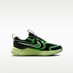 Nike Cosmic Runner Big Kids' Road Running Shoes