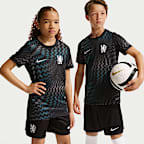 Replika brankářského fotbalového dresu Nike Dri-FIT Chelsea FC Stadium 2026/27 s krátkým rukávem pro větší děti